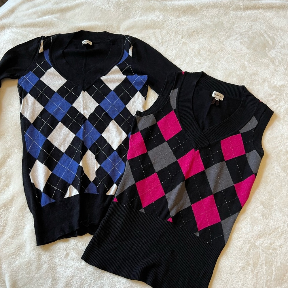 Argyle V-neck sweater and vest in black, blue and pink